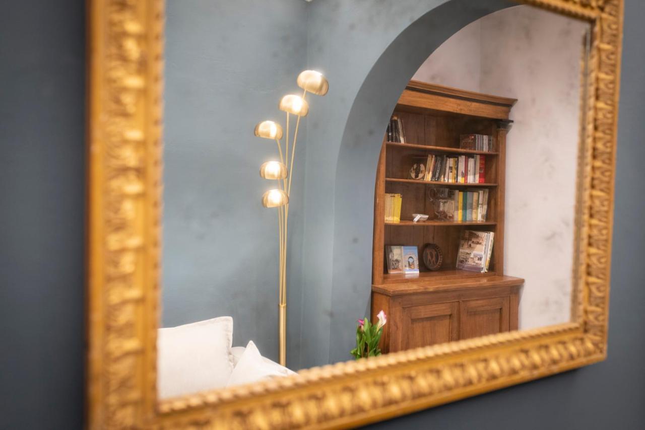 Appartement Dimora D'Azeglio With Private Patio à Florence Extérieur photo
