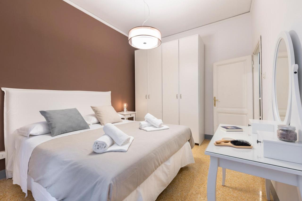 Appartement Dimora D'Azeglio With Private Patio à Florence Extérieur photo